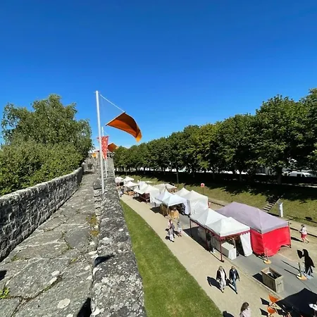Apartment Face Aux Remparts De